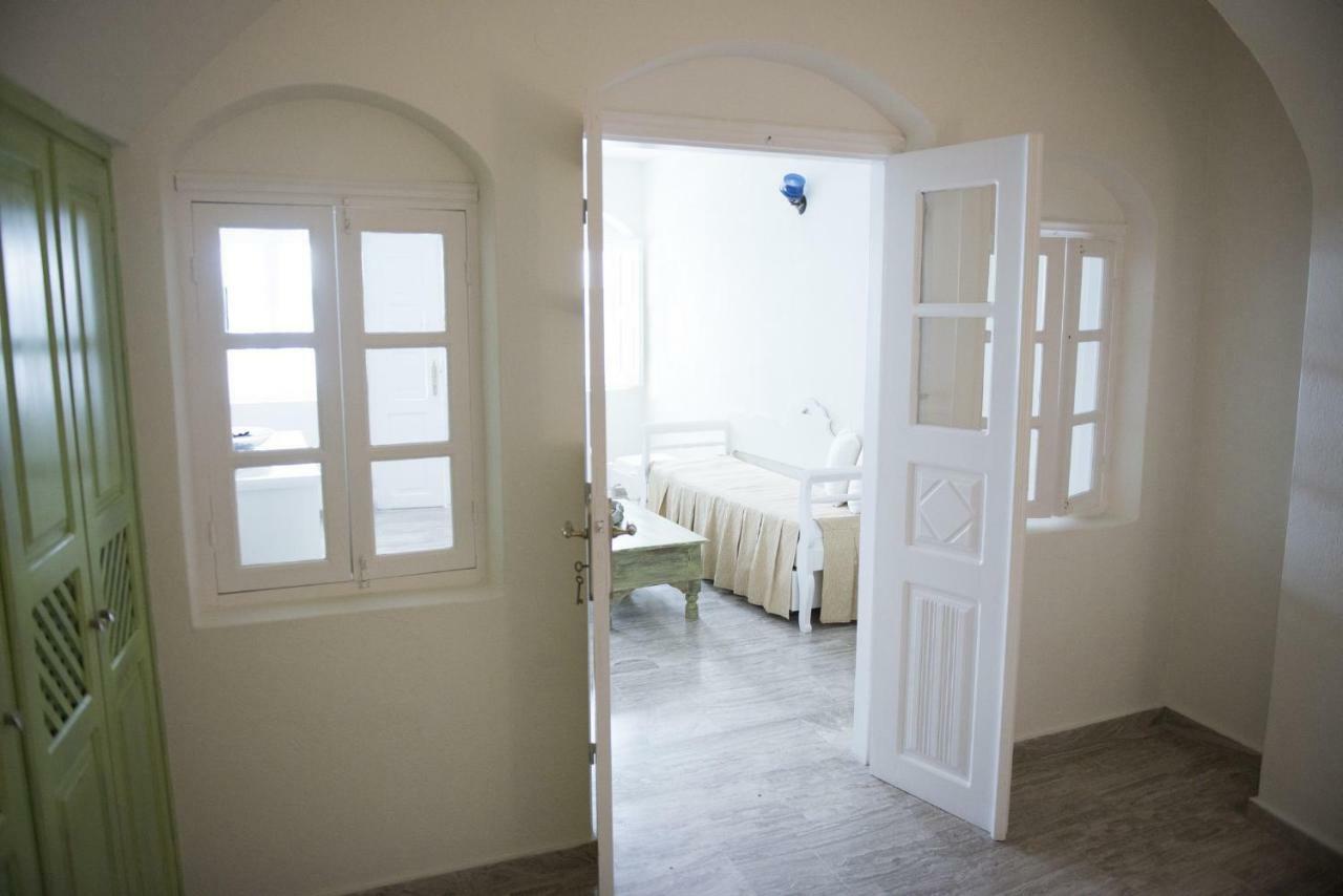 Captain John Villas Oia - Caldera & Sunset View Exterior foto